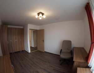 Ház 4 szobák kiadó on Cluj-napoca, Zóna Europa