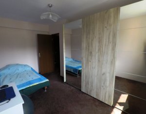 Ház 4 szobák eladó on Floresti