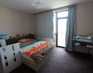 Ház 4 szobák eladó on Floresti