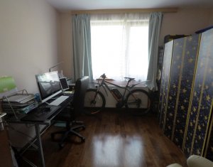 Ház 4 szobák eladó on Floresti