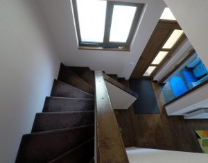 Ház 4 szobák eladó on Floresti