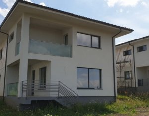 Ház 4 szobák eladó on Dezmir