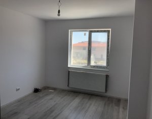 Lakás 3 szobák eladó on Floresti