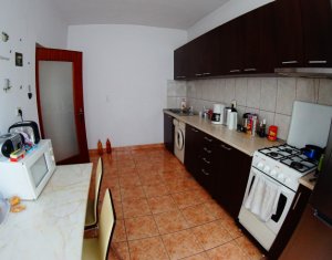 Ház 5 szobák eladó on Cluj-napoca, Zóna Dambul Rotund