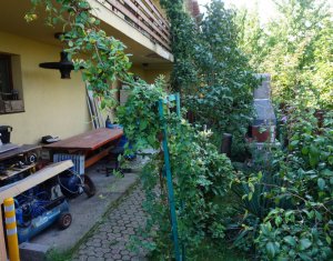 Ház 5 szobák eladó on Cluj-napoca, Zóna Andrei Muresanu