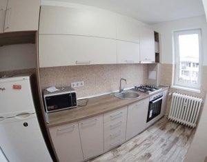 Lakás 3 szobák kiadó on Cluj-napoca, Zóna Gheorgheni