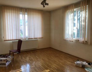 Ház 6 szobák eladó on Gilau