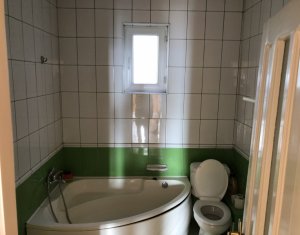 Ház 6 szobák eladó on Gilau