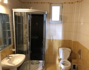 Ház 6 szobák kiadó on Gilau