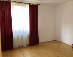 Ház 6 szobák kiadó on Gilau