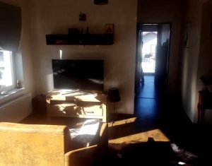 Lakás 2 szobák eladó on Floresti