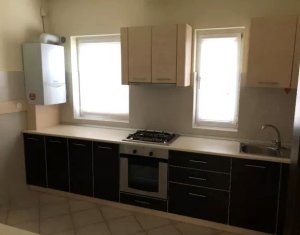 Ház 4 szobák kiadó on Cluj-napoca, Zóna Europa