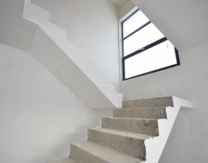 Ház 4 szobák eladó on Floresti