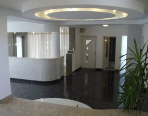 , 210m2 on Cluj-napoca, Zóna Manastur