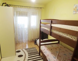 Lakás 4 szobák kiadó on Cluj-napoca, Zóna Manastur