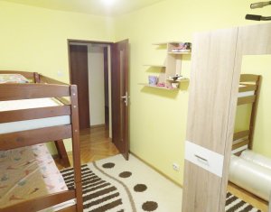 Lakás 4 szobák kiadó on Cluj-napoca, Zóna Manastur