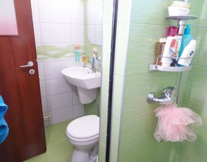 Lakás 4 szobák kiadó on Cluj-napoca, Zóna Manastur