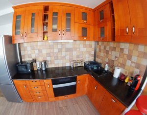 Lakás 3 szobák kiadó on Cluj-napoca, Zóna Centru