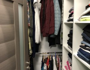 Lakás 2 szobák eladó on Floresti