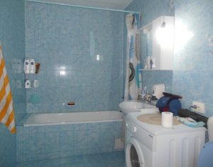 Lakás 2 szobák eladó on Floresti