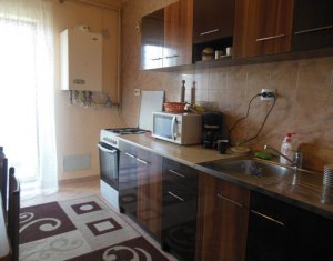 Lakás 2 szobák eladó on Floresti