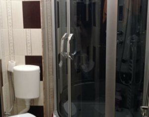 Lakás 3 szobák eladó on Floresti