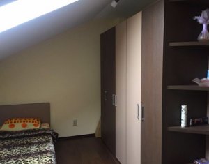 Appartement 3 chambres à vendre dans Cluj-napoca, zone Floresti