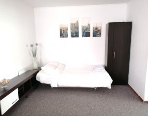 Lakás 3 szobák kiadó on Cluj-napoca, Zóna Centru