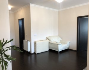 Lakás 2 szobák eladó on Floresti