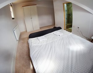 Lakás 4 szobák kiadó on Cluj-napoca, Zóna Dambul Rotund