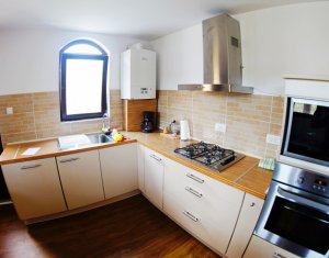 Lakás 4 szobák kiadó on Cluj-napoca, Zóna Dambul Rotund