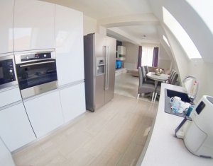 Lakás 4 szobák kiadó on Cluj-napoca, Zóna Zorilor