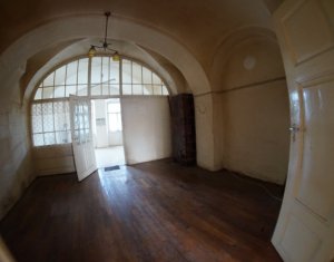 Lakás 2 szobák eladó on Cluj-napoca, Zóna Centru