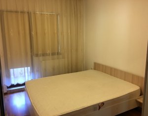 Lakás 3 szobák kiadó on Floresti