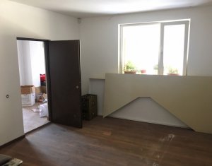 Lakás 4 szobák eladó on Cluj-napoca, Zóna Marasti