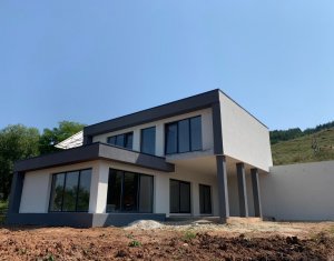 , 200m2 on Luna De Sus