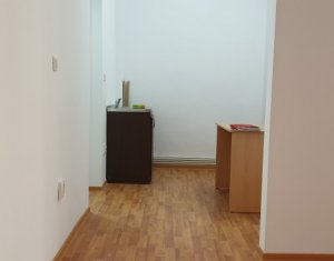 Bureau à louer dans Cluj-napoca, zone Iris
