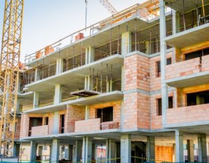 Lakás 2 szobák eladó on Floresti