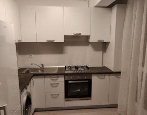 Lakás 2 szobák eladó on Floresti