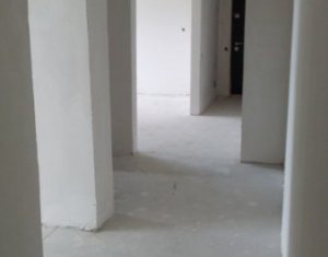 Lakás 3 szobák eladó on Floresti