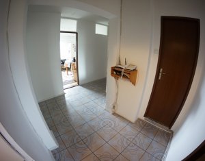 Lakás 3 szobák eladó on Cluj-napoca, Zóna Manastur