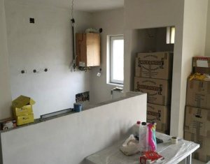 Lakás 2 szobák eladó on Floresti