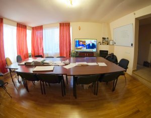 Ház 6 szobák kiadó on Cluj-napoca, Zóna Marasti