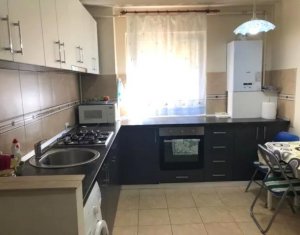 Lakás 3 szobák kiadó on Cluj-napoca, Zóna Gheorgheni