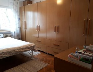 Appartement 3 chambres à vendre dans Cluj-napoca, zone Manastur