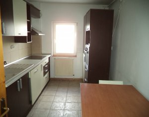 Lakás 4 szobák eladó on Cluj-napoca, Zóna Manastur