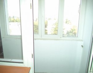 Lakás 4 szobák kiadó on Cluj-napoca, Zóna Manastur