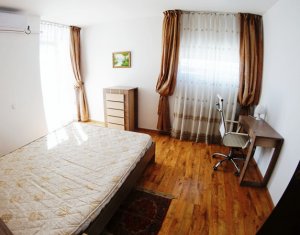 Lakás 3 szobák kiadó on Cluj-napoca, Zóna Centru