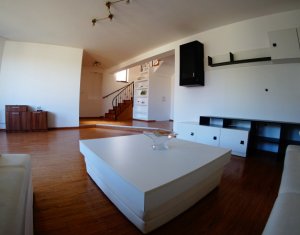 Ház 4 szobák eladó on Sannicoara