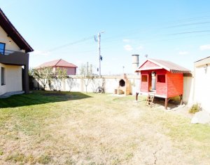 Ház 4 szobák eladó on Sannicoara